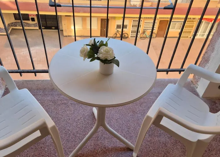 A 200m De La Playa Locos